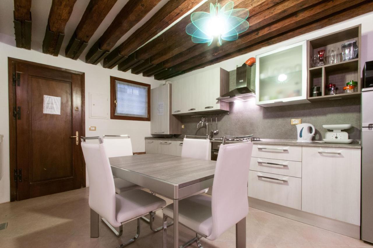 Ca'Vitturi - Romantic Flat เวนิส ภายนอก รูปภาพ